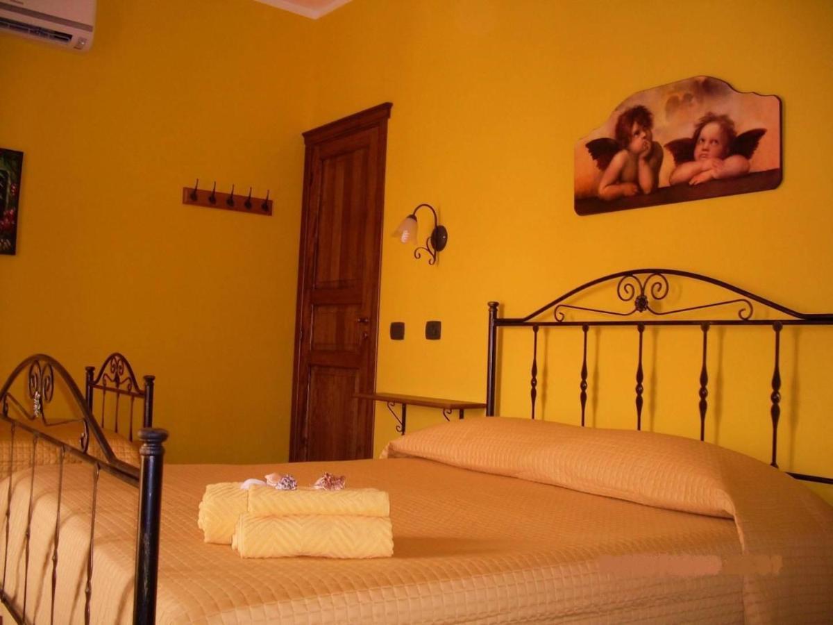 Bed and Breakfast Le Tre Caravelle Трабия Экстерьер фото