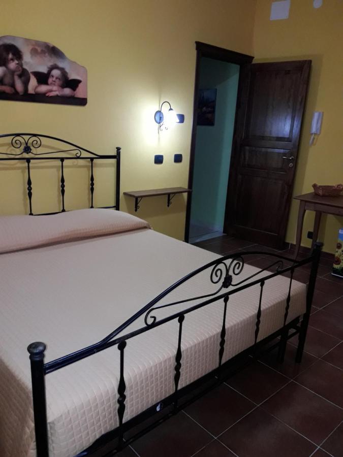 Bed and Breakfast Le Tre Caravelle Трабия Экстерьер фото